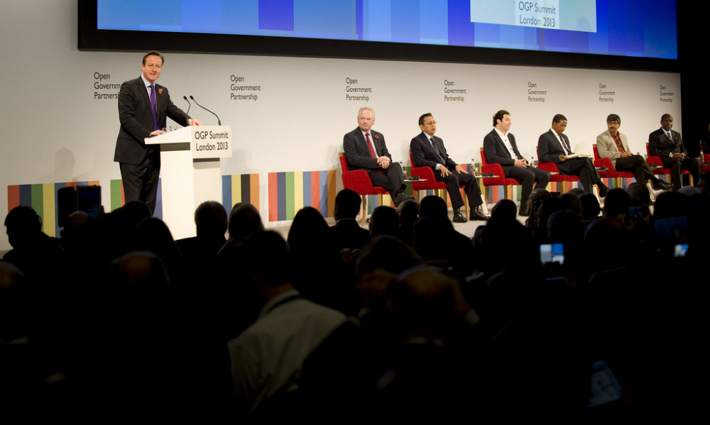 UK Prime Minister David Cameron addressing OGP in 2013