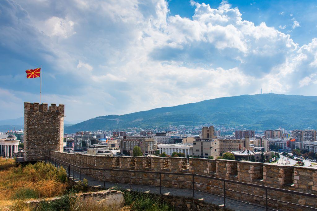 North Macedonia / Visiting Skopje, North Macedonia: One Statue At A Time ... / Makedonie je stát ležící na balkáně.