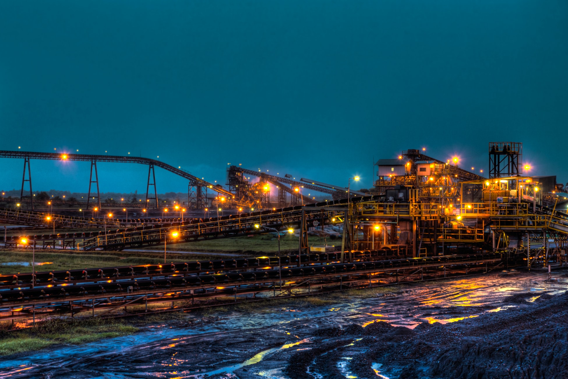 Four Ways Beneficial Ownership Transparency Can Benefit the Extractive Industries and Beyond