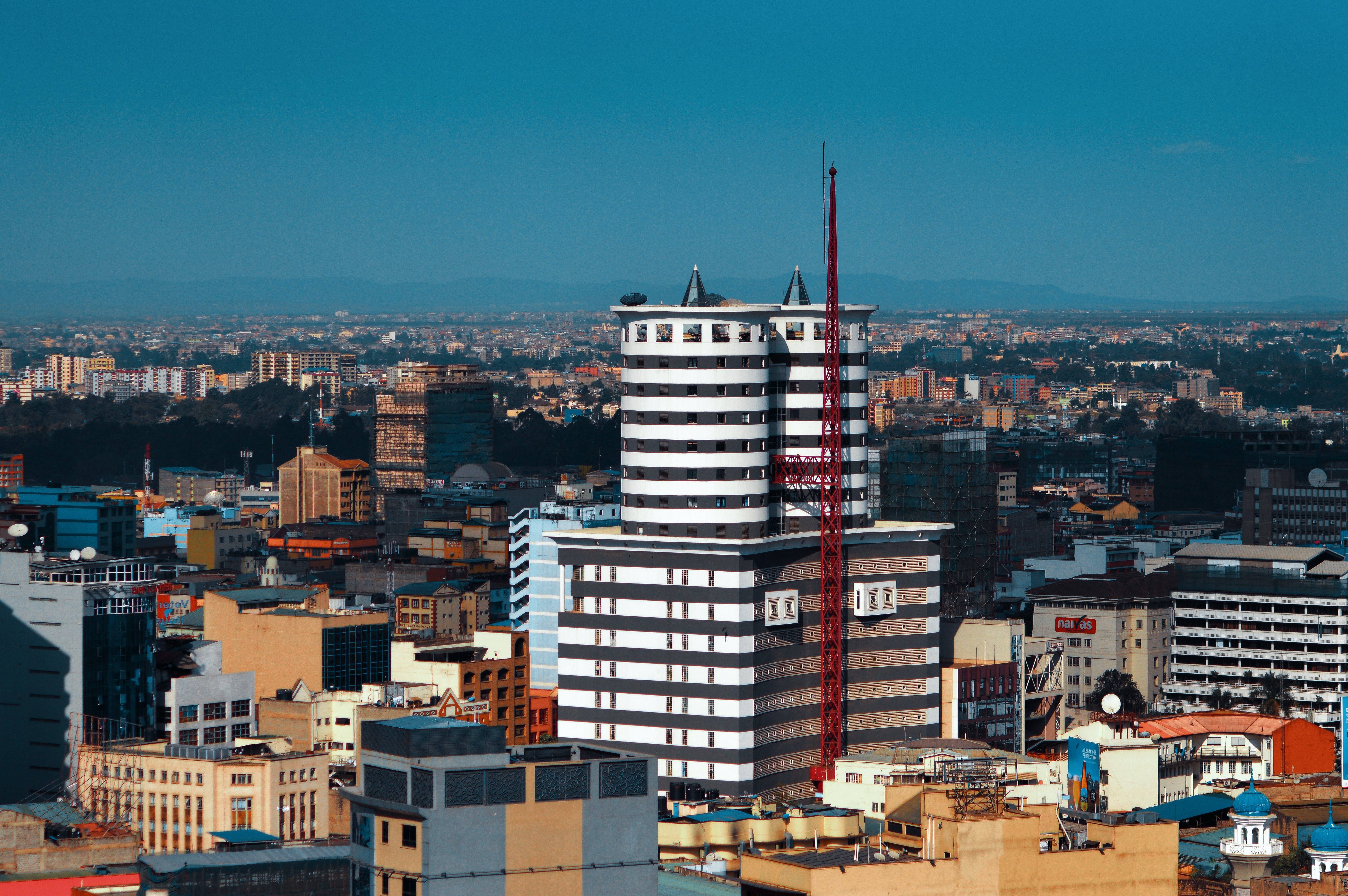 Contratación abierta para mejores bienes y servicios en Kenia